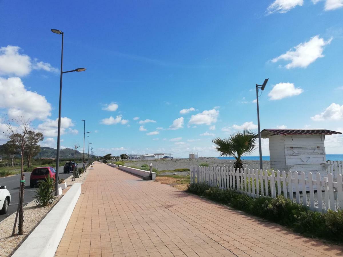 Casa Vacanze Valente Santa Maria Del Cedro Exterior foto